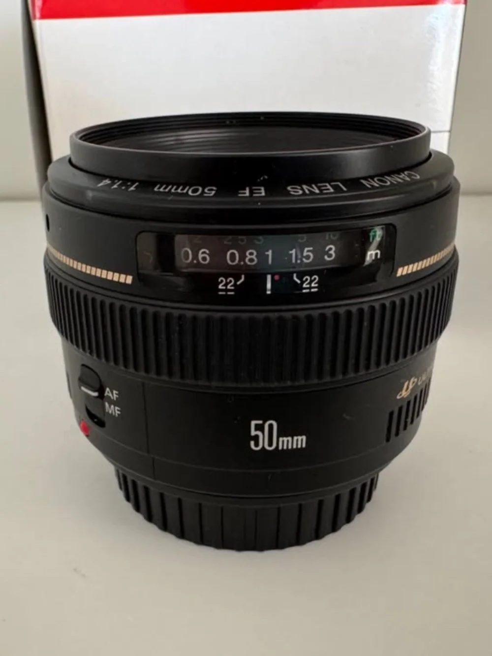 Canon EF 50mm F/1.4 USM Sharp Prime Lens for Canon SLR Cameras